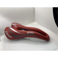 Selle SMP Extra Saddle Red, Gen 2