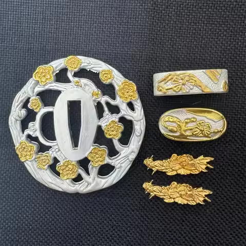A Set Cherry Blossoms Tsuba Fuchi Kashlra Memuki Fittings For Japanese Samurai Sword Katana/Wakizash