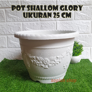 Pot bunga ukuran 25 cm / pot bunga cantik / pot hias / pot putih / pot tawon putih / pot tawon ukuran 25 cm / pot bunga murah / pot bunga plastik / pot tanaman / pot tanaman murah