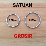 GANTUNGAN Round Ring size 2.5 Cm Key chain ring Most festive key ring