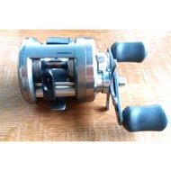 Shimano Axis 101 V1 Baitcastig Reel