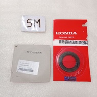 Rear axle Seal PCX Vario 125 150 34X52X7 91204-K59-A11 Genuine Original Honda HGP