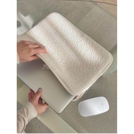 Korean Blogger Style thus White Laptop Bag