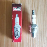 Genuine Champion Spark Plug RL86C fits Wacker Neuson BH22 BH23 BH24 BH55 WM80 BS600 BS60-2i Rammer t