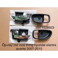 Ốp+tay mở cửa trong hyundai elantra avante 2007-2015 82611-2h000