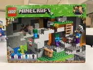 LEGO 21141 Lego Minecraft Minecraft 殭屍洞穴  (全新未拆)
