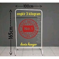 GANTUNGAN White clothes hanger goal post