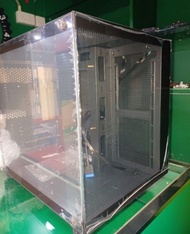 MATX 黑色海景房機箱 +240水冷