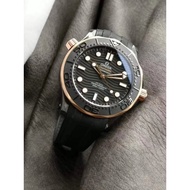 VS Watch Omega Hippocampus 300m 210.62.44.20.01.001 Ceramic Case Between Gold 8806 Integrated Moveme