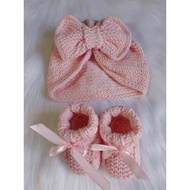 Pink turban and hand-woven shoes Combo Model 2 for baby girls 0-3 months makes a meaningful gift