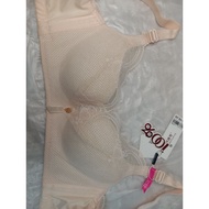 EMBROIDERY BRA 32C CUP