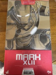 Hot Toys MMS197 Mark XLII 鐵甲奇俠 1/6 可動人偶