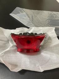 中古 二手 SYM 三陽 風50風100尾燈 後燈 超級新　整組無斷腳