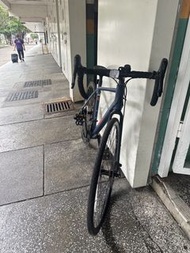 Triban Road Bike RC120