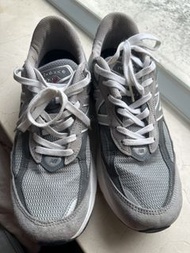 New Balance 990V6 Grey