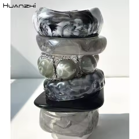 HUANZHI Vintage New Transparent Gray Black Resin Bracelet Irregular Black White Blended Thick Elasti