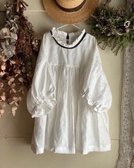 亞麻荷葉邊黑色緞帶領飾褶襇襯衫 亞麻襯衫