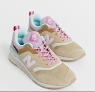 🌟代訂🌈New Balance 997 Trainers In Beige