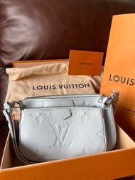 LV multi pochette 限定色