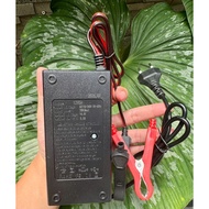 (B1) Lifepo4 iron battery charger 4S 14.6V 5A alligator clip with fan and full battery indicator. TL