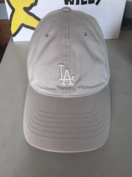 MLB LA Cap 灰色帽子