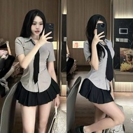 Set Bộ Áo Sơ Mi Xám Tay Ngắn + Vast Dài + Chân Váy Đen Xếp Ly Có Lót Quần