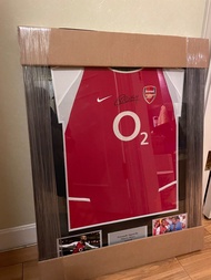 阿仙奴 亨利 親筆簽名 球衣相框 Arsenal Thierry Henry memorabilia