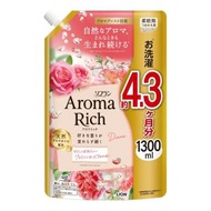 Soflan Aroma Rich 香氛柔順劑 (特大補充裝) 1300ml ( Diana 溫和花香-粉紅) [平行進口]