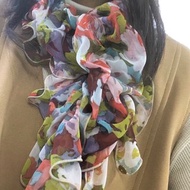 Ballett 蓬鬆玫瑰印花褶皺絲巾 紅色 輕柔飄逸 一鍵輕鬆戴 Ballett 褶皺絲巾 日本製 可居家水洗