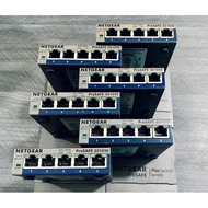 Netgear / GS105E 5-Port Network Switch with Management, Split Vlan