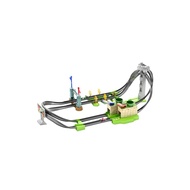 Hot Wheels Mario Kart Circuit Light Track Set, for Ages 5 and Up [Includes 1 Mario Car] GHK15
