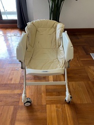 Combi high chair 餐瑤椅