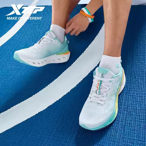 Xtep Reactive Coil 12.0 Running Shoes Male's 2025 Summer Elasticity Sports Shoes Rebound Cushioning 