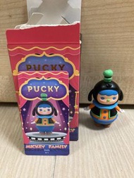 Pucky