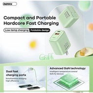REMAX RP-U18 30W Charger Adapter 30W GaN Fast Charging Charger Adaptor UK Plug. REMAX RPU18 ADAPTER.