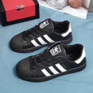 Breathable and Lightweight ️ready Stock️  Superstar Black&white Men Women Hot Fashion Sports Shoes O