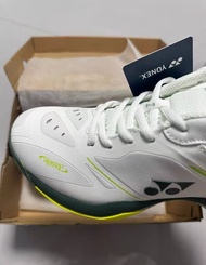 Yonex รองเท้าแบดมินตันกันลื่นสีขาวที่กันกระแทกสีเหลือง65Z4ระบายอากาศได้ดีสำหรับผู้ชายผู้หญิง (พร้อมก