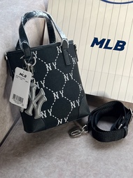 เอ็มแอลบี/MLB กระเป๋าสะพายผู้หญิง สะพายข้าง สะพายไหล่ ถือหิ้ว ขนาดสูง 8นิ้ว กว้าง 6นิ้้ว