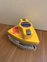 Magnetic window cleaner