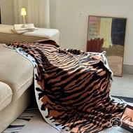 Tiger Pattern Retro Art Decoration Nordic Nap Air Conditioning Blanket Light Luxury Blanket Hotel Vi