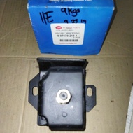 Engine Support RH Isuzu Elf NPR 4HF1