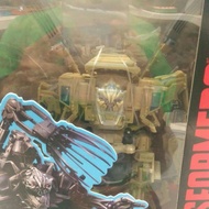 Transformers 33rd deformation figurebonecrusher Toys by hasbro