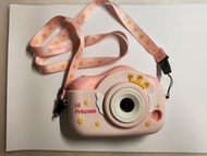 兒童粉色相機, 分辨率2.5K UHD, 可以錄影。不包括TF卡。USB 充電。