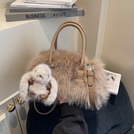 Autumn Winter Fluffy Bag for Women 2025 New Fashion Versatile Crossbody Bag Handheld Pillow Bag Fluf