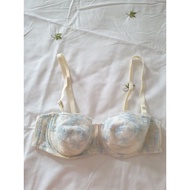 Si bra size 70 75 AB cream blue lace