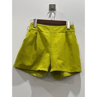 2hand shorts.