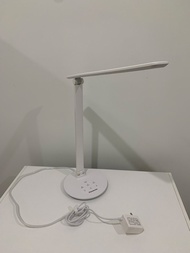 Panasonic LED 檯燈 Hhlt0421a13 ~ 7.5w
