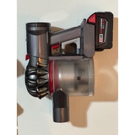 Wall mount for Dyson vacuum cleaner