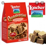 Loacker Wafer Cube Neopolitan 250g