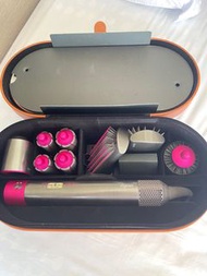 dyson 捲髮器